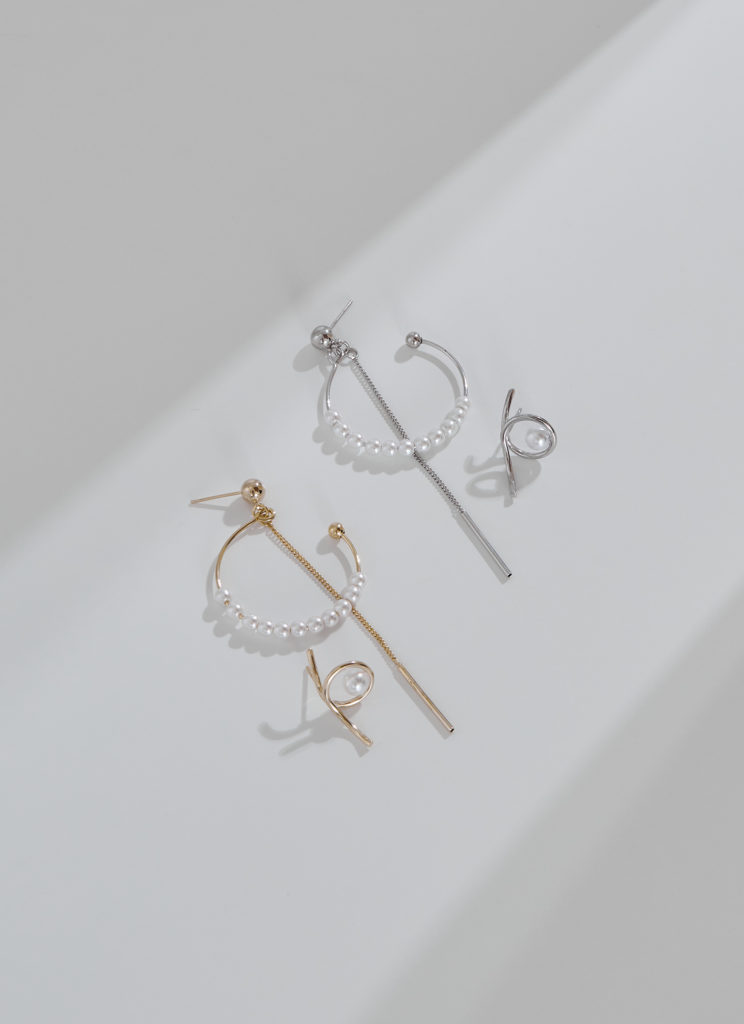 eco安珂飾品，韓國飾品，珍珠耳環，垂墜耳環，不對稱耳環